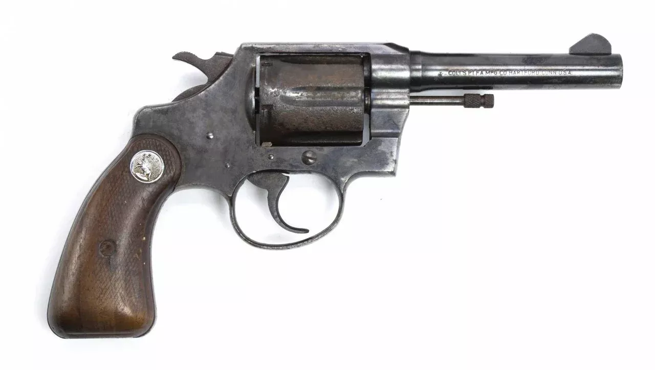 COLT-C&R-POLICE POSITIVE SPECIAL 3RD ISSUE .38SPL 4" BARREL ROUND BUTT BLUED