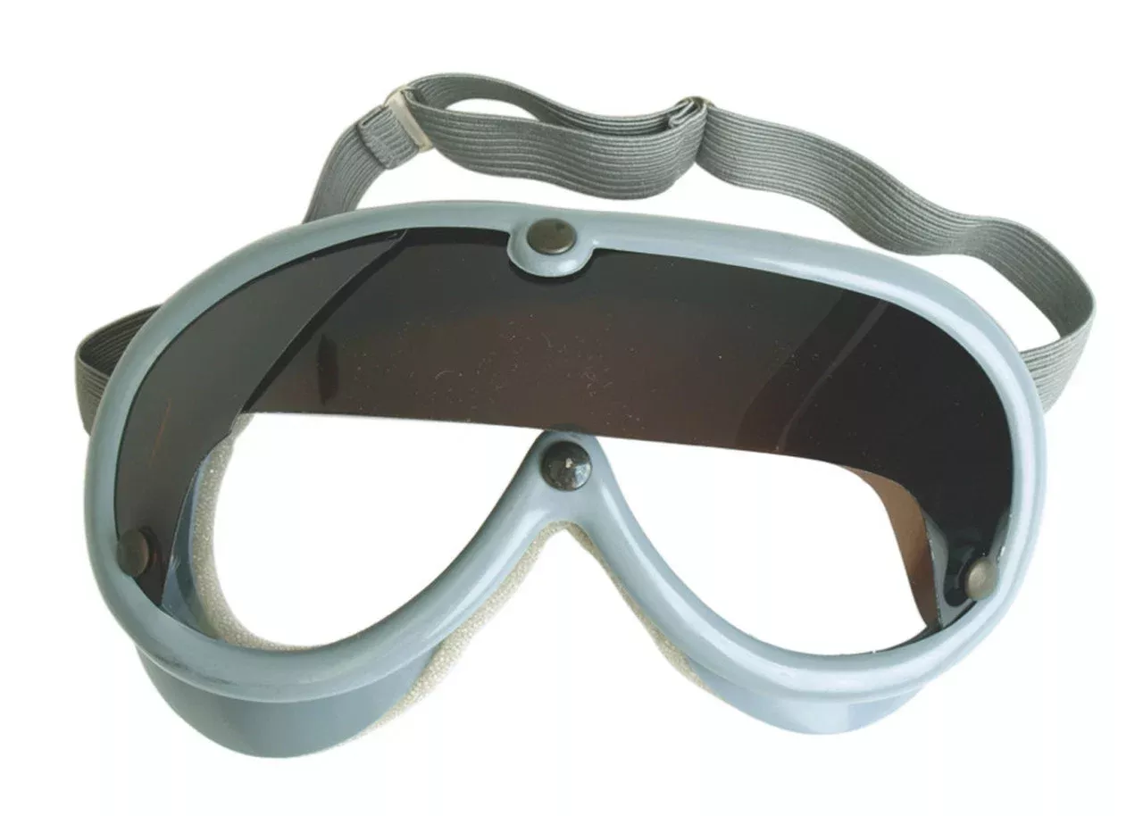 German Goggles w/ Sun Shade Grey - Used