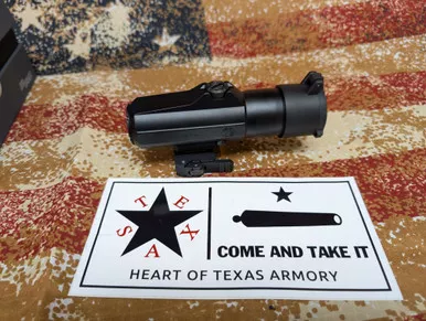 OPEN BOX UNIT - Sig Sauer JULIET6 6X Magnifier with Quick Detach Flip Mount - OPEN BOX UNIT